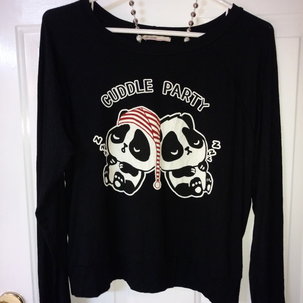 LOVE CULTURE Top Size M / L